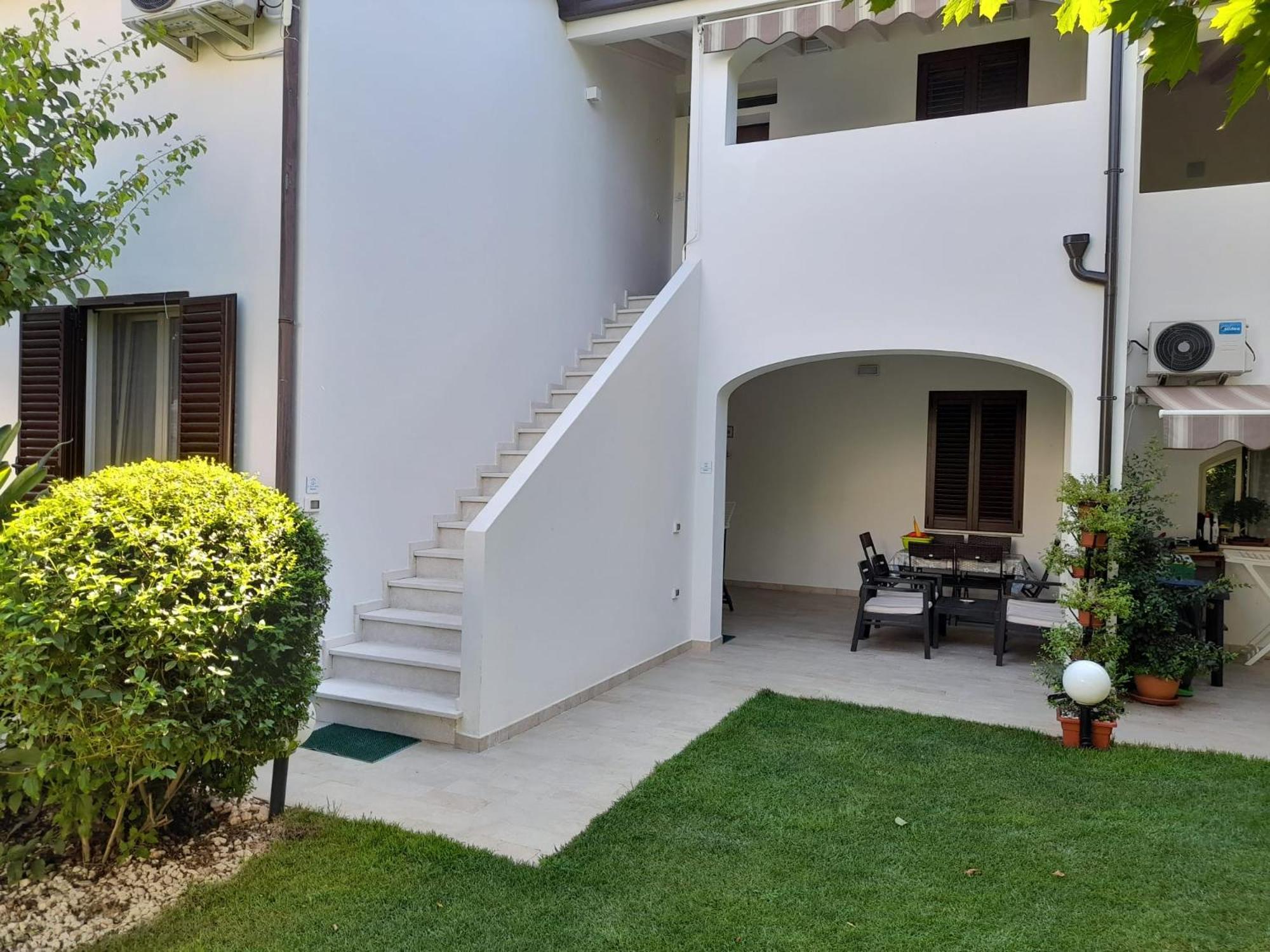 La Casa Di Laura Apartment Tortolì Екстериор снимка