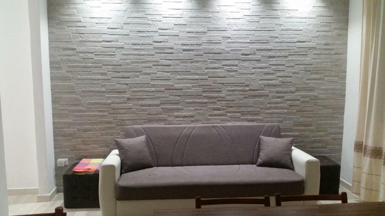 La Casa Di Laura Apartment Tortolì Екстериор снимка